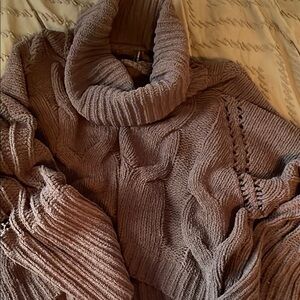 cropped turtleneck sweater!